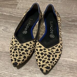 Rothy's Black and Tan Leopard Patterned Flats